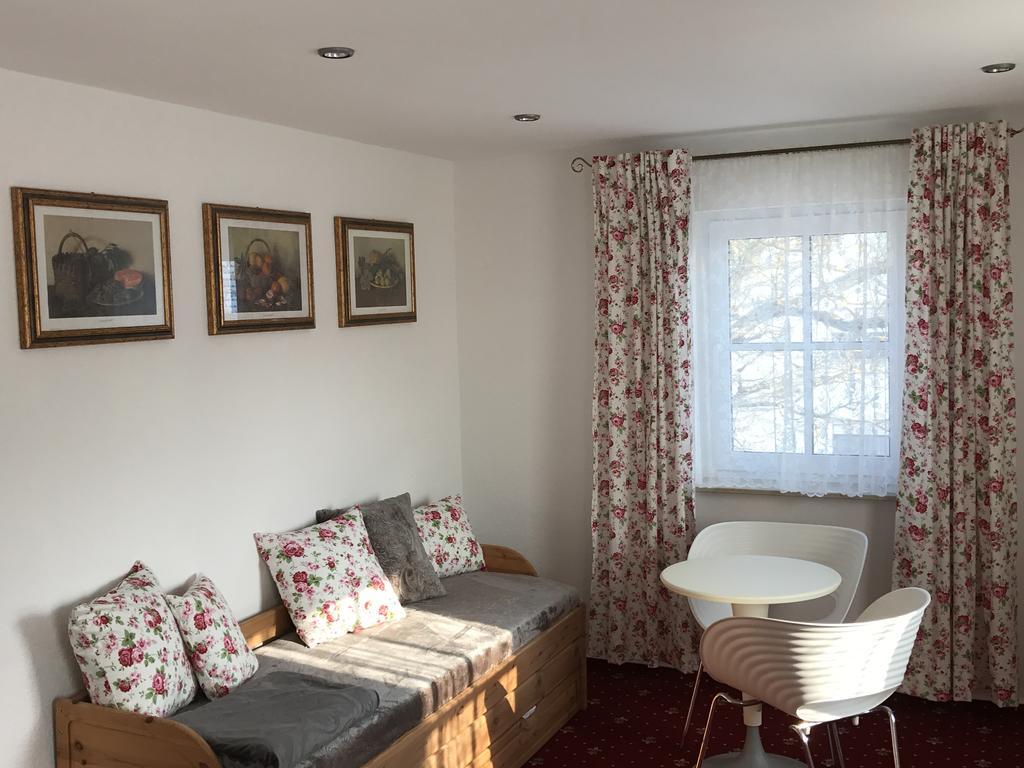 Landhotel Rangau Gasthof & Brennerei Markt Erlbach Εξωτερικό φωτογραφία